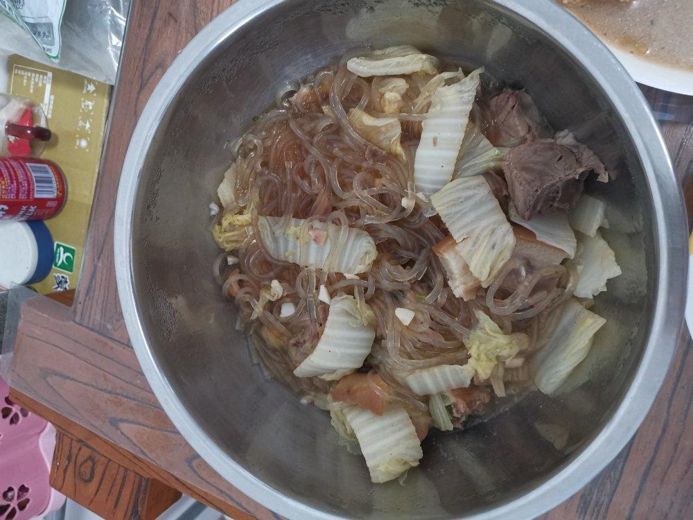 家庭版猪头肉白菜炖粉条 超下饭