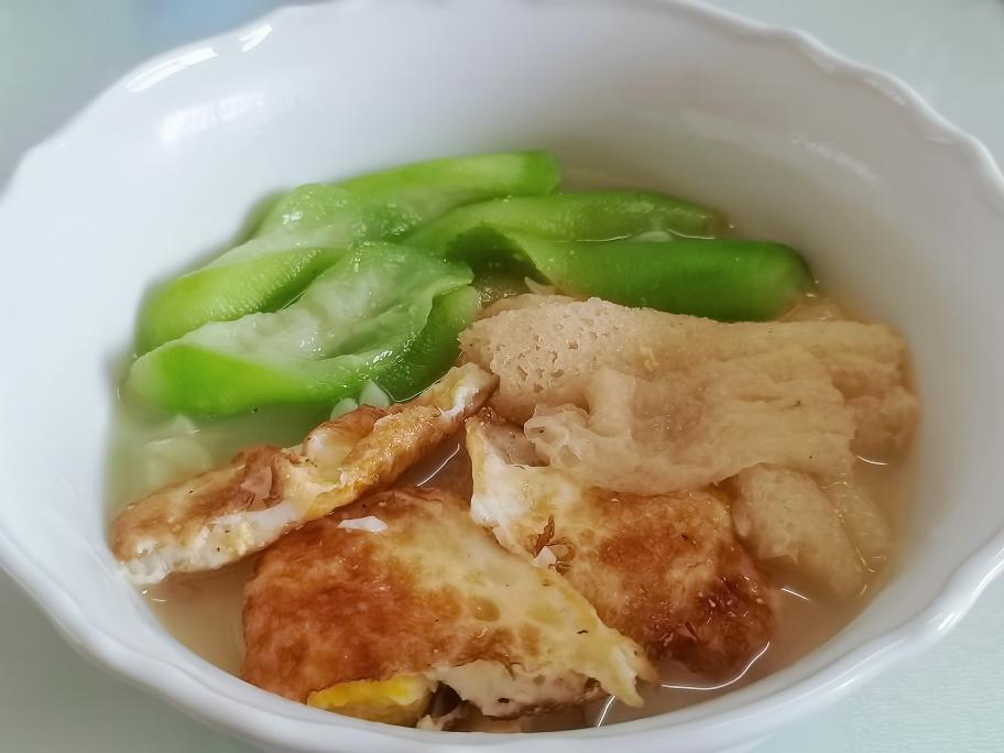 竹荪丝瓜蛋汤
