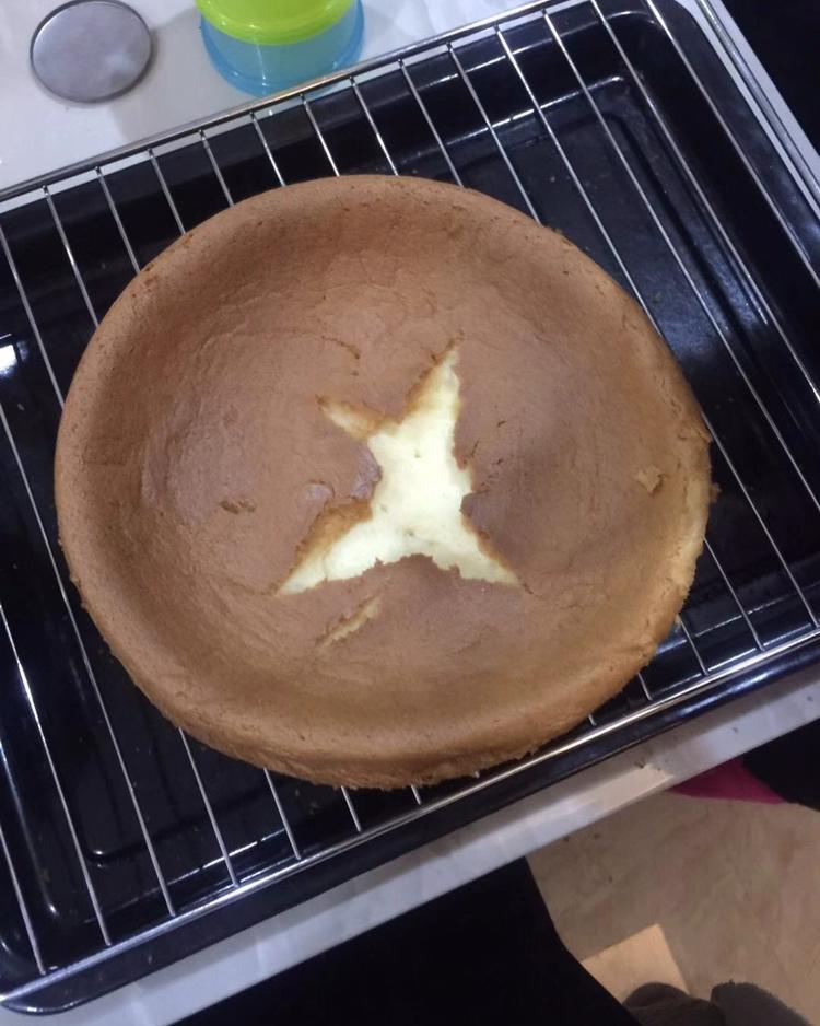 长帝32寸烤箱8寸戚风蛋糕 不败食谱