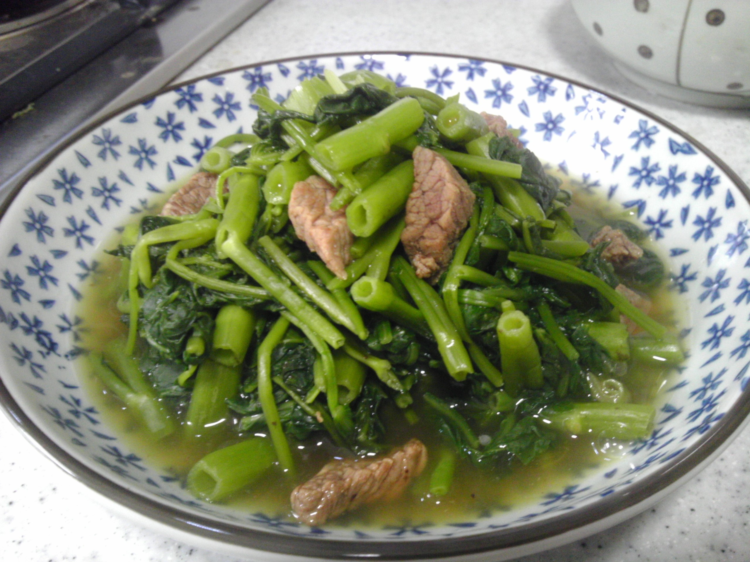 肉碎空心菜