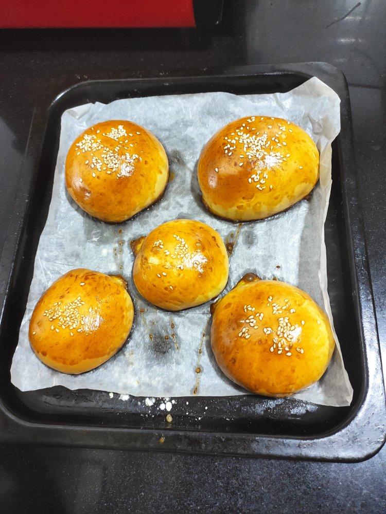 汉堡胚餐包（超百搭手揉面团-详细步骤视频）