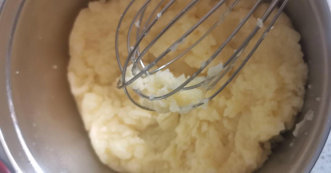 简单易成功的奶油小泡芙做法