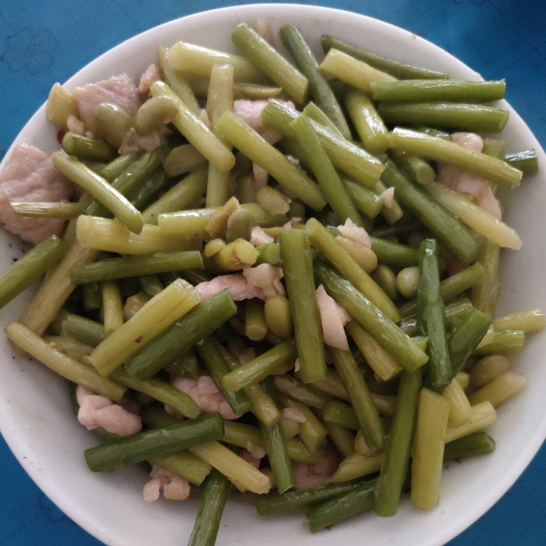 快手家常菜 蒜苔（蒜苗）炒肉