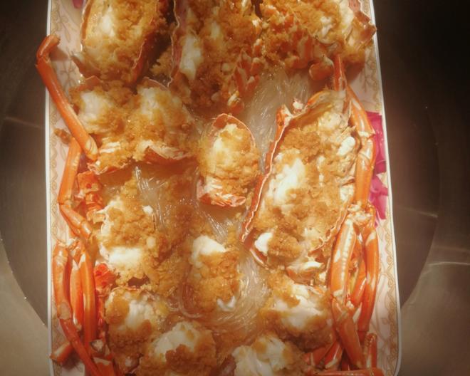 蒜蓉粉丝大虾的做法