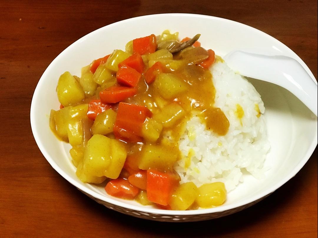 咖喱土豆饭
