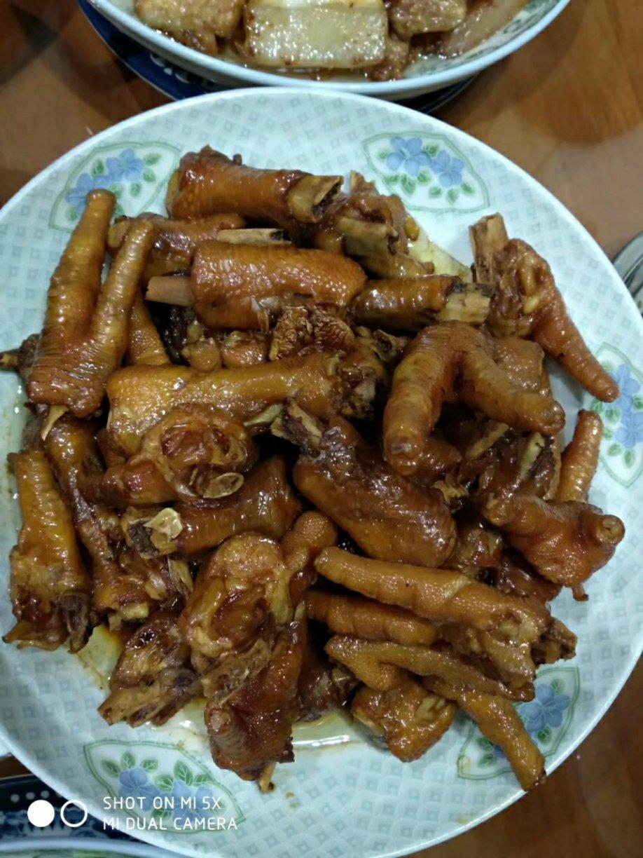 酸辣鸡脚