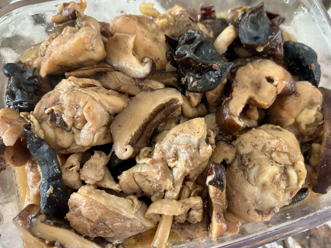 香菇滑鸡