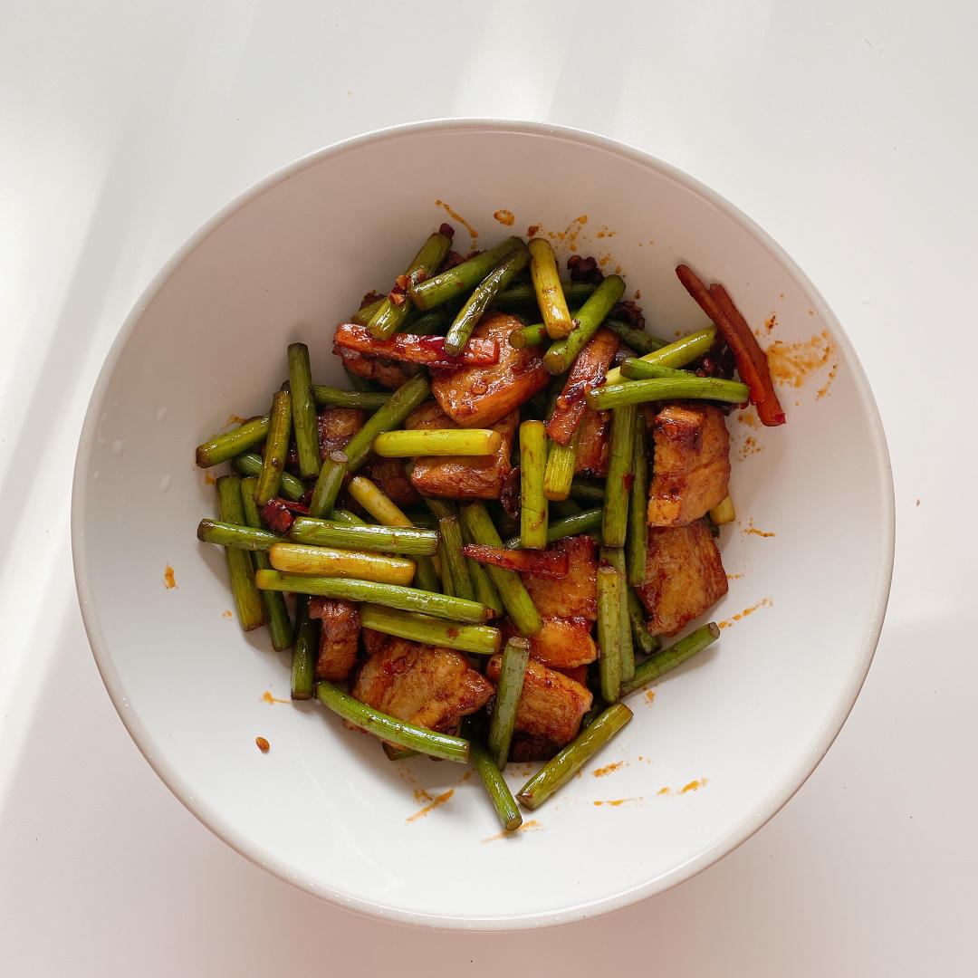 老丁的私房菜-蒜苗回锅肉
