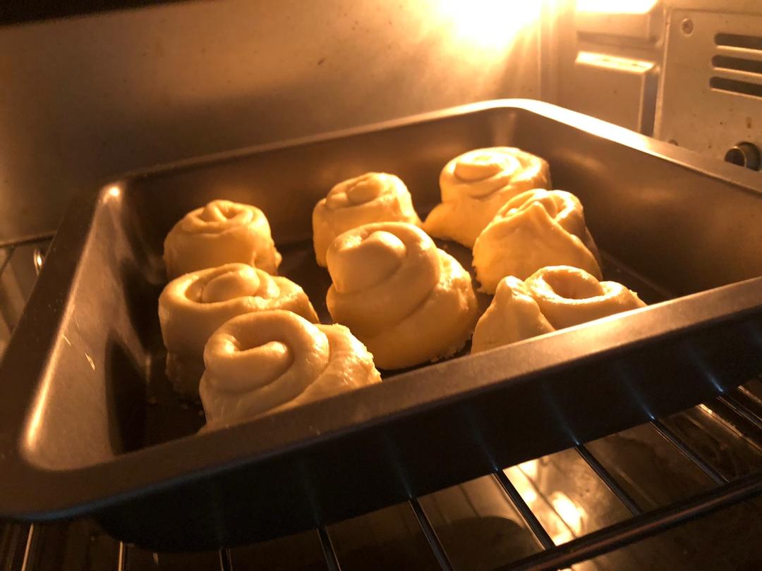 蜂蜜脆底小面包