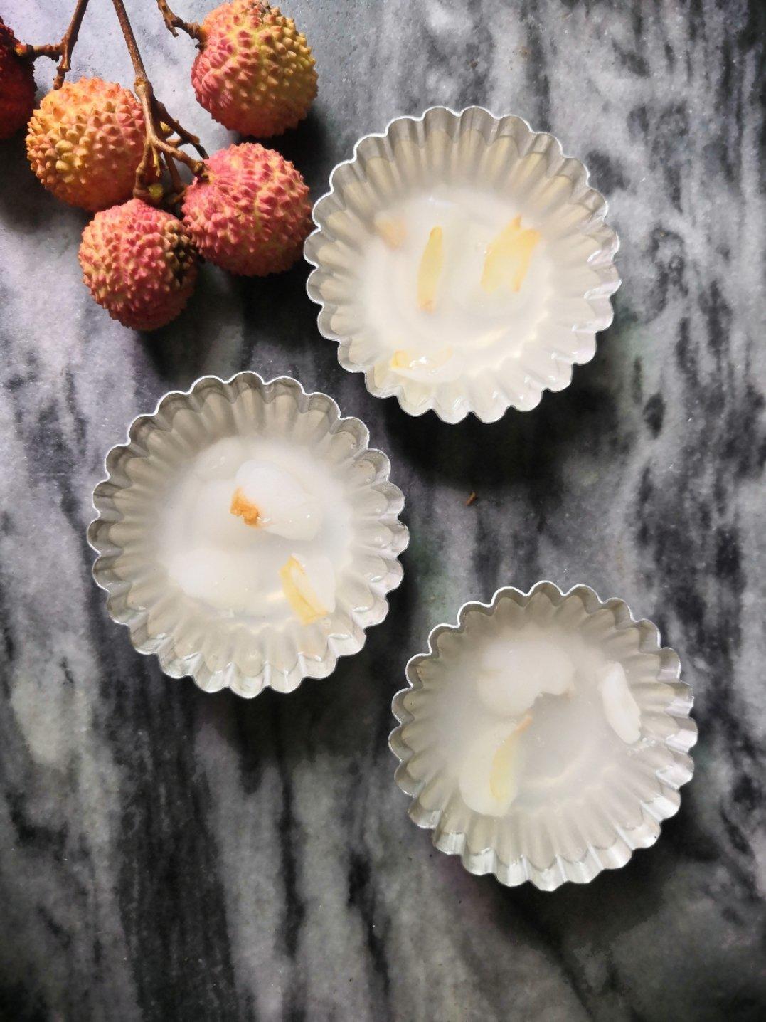 蜜桃白凉粉果冻