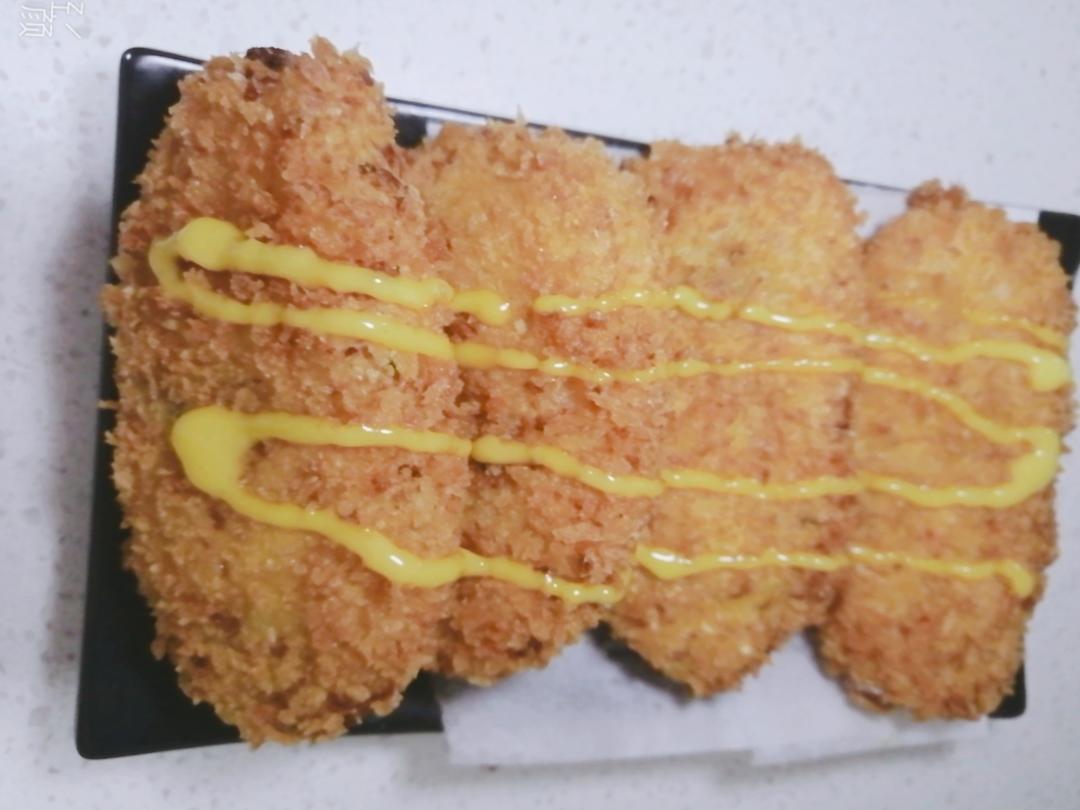 日式可乐饼~~没有可乐的土豆鸡肉饼超级好吃，外酥里糯，鲜香美味儿的做法