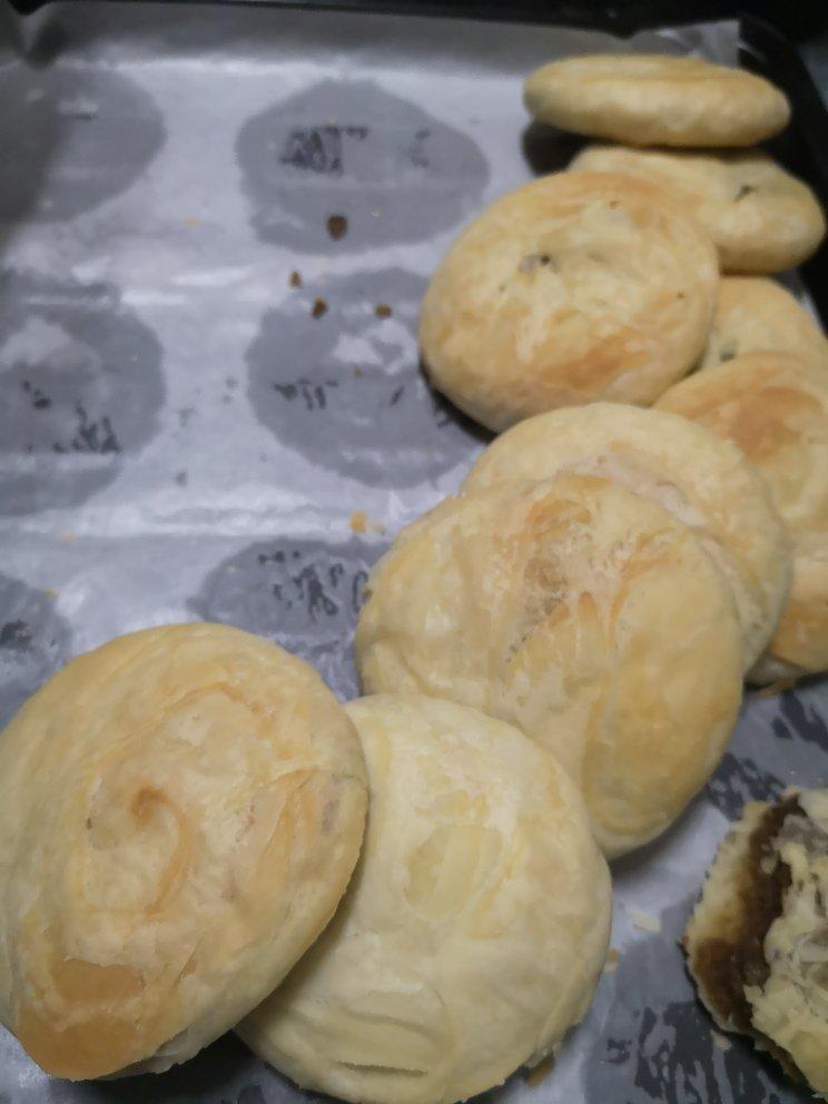 板栗飘香～新手都能学会的甜香板栗饼。(˶‾᷄ ⁻̫ ‾᷅˵)