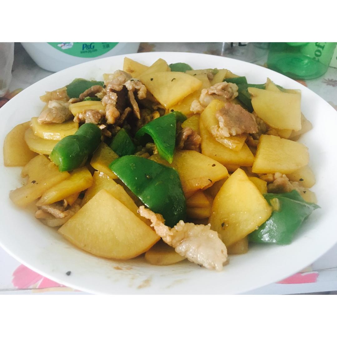 肉炒青椒土豆片