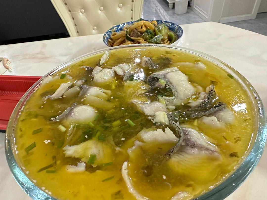 家常酸菜鱼