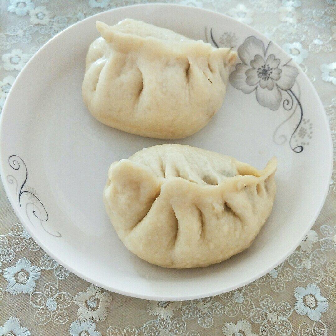 猪肉茴香包子