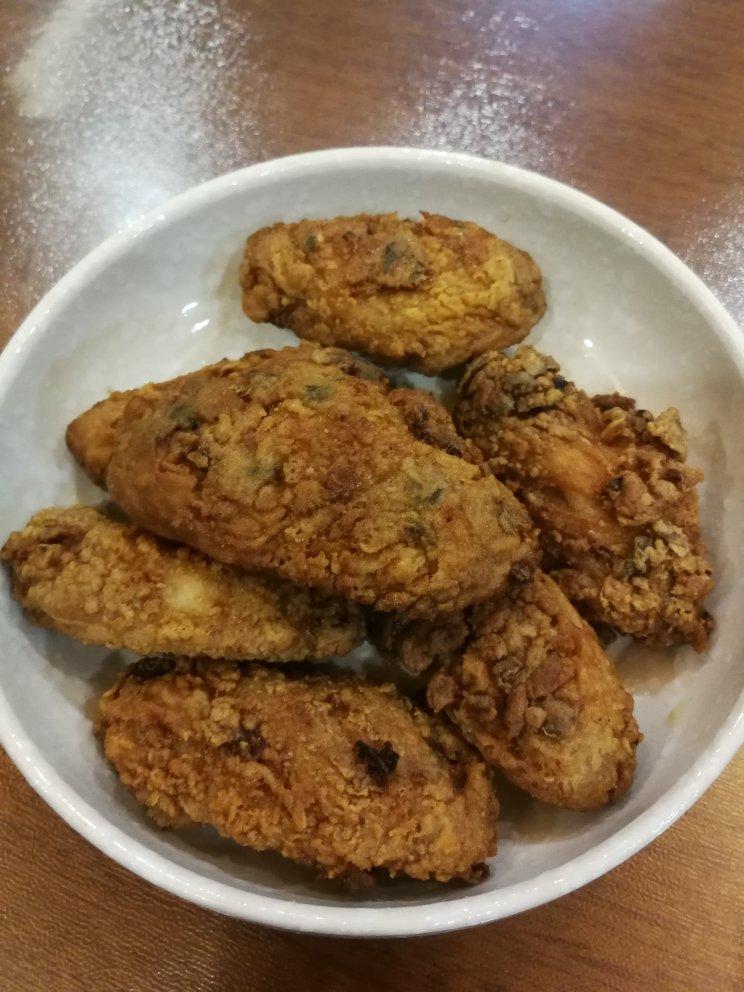 蒜香炸鸡翅