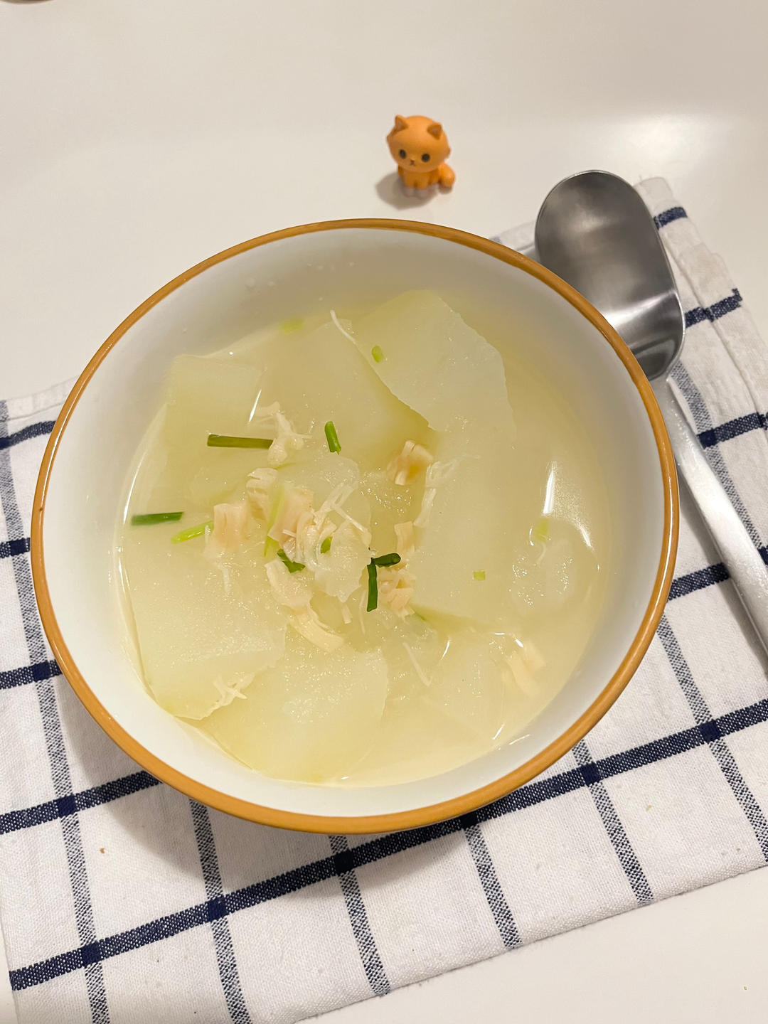 给熬夜族:冬瓜瑶柱汤