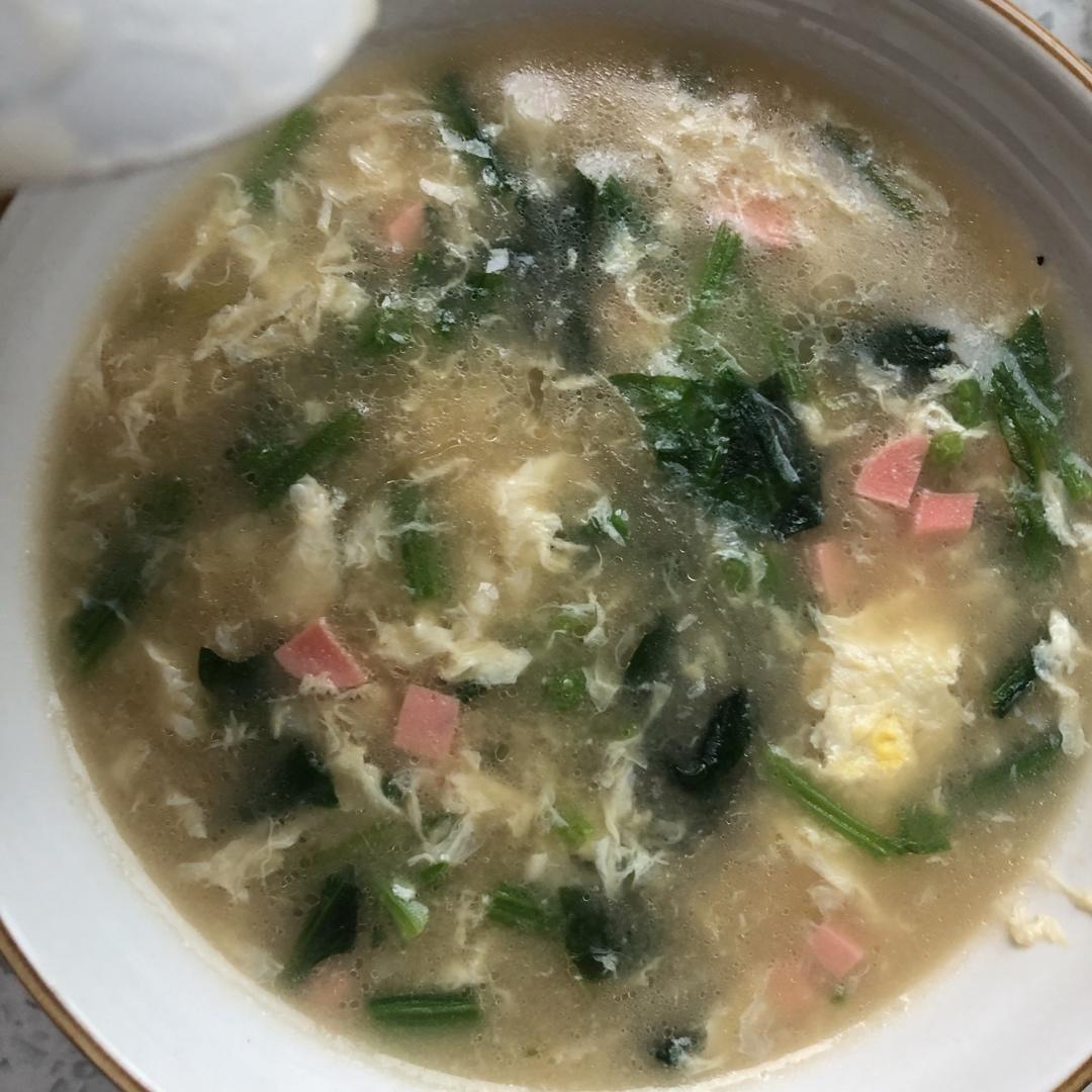 菠菜鸡蛋疙瘩汤