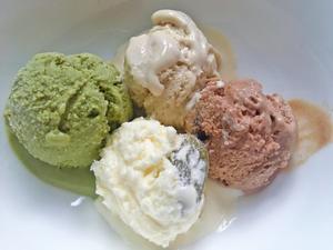 五彩缤纷冰淇淋的做法 步骤13
