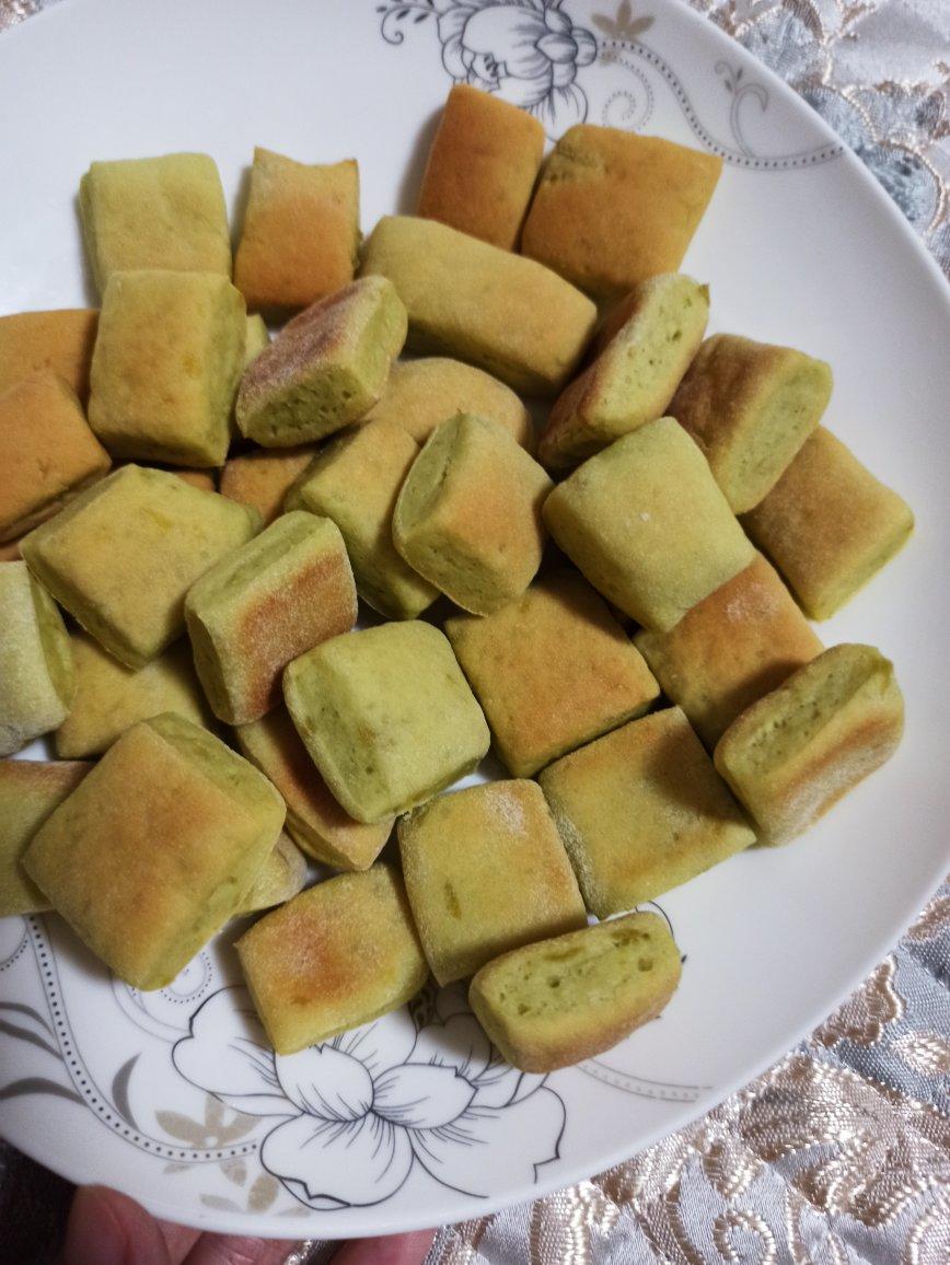 牛油果小方，牛油果辅食，让孩子爱上牛油果，锻炼咀嚼吞咽