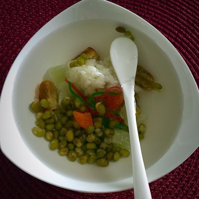 冰冻绿豆汤的做法