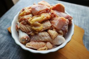 杂蔬炖鸡的做法 步骤1