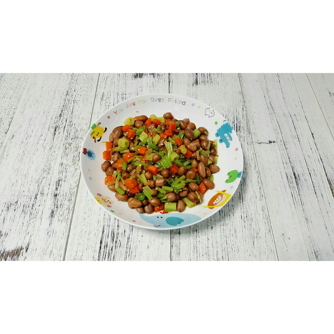 凉拌芹菜花生米胡萝卜