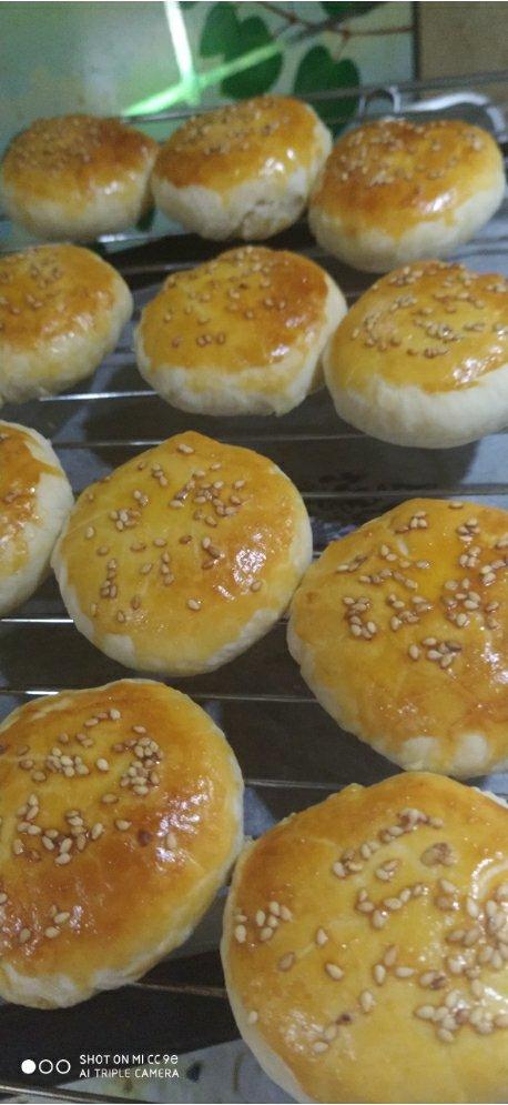 奶黄馅老婆饼（蛋糕店级）！