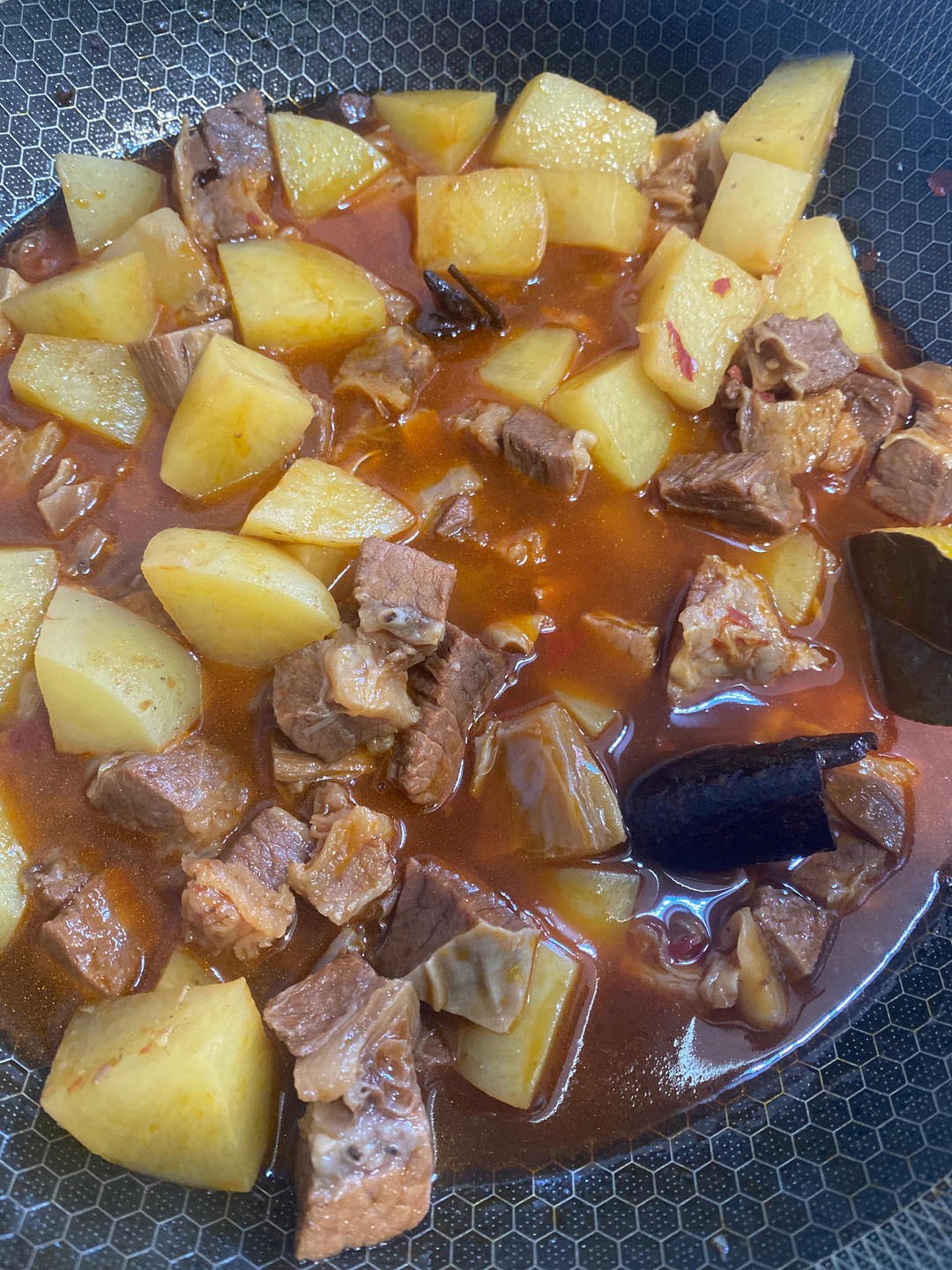 土豆焖牛腩