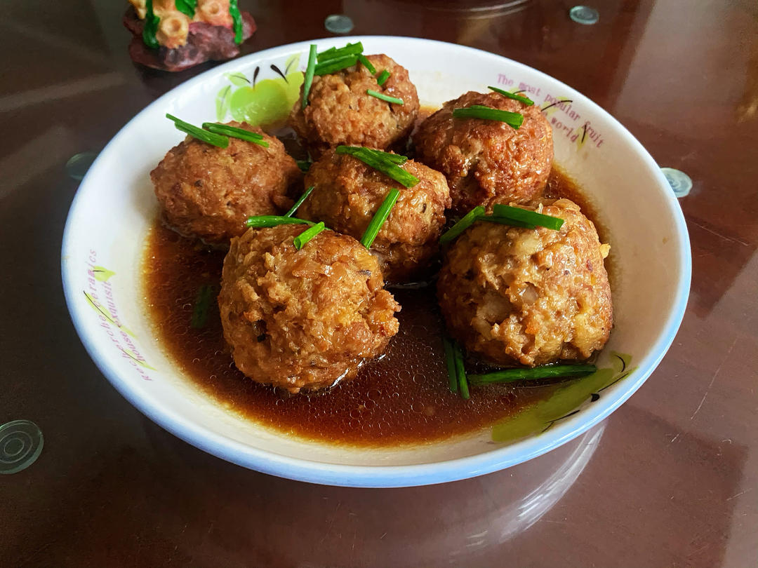 做一次成功一次的红烧狮子头