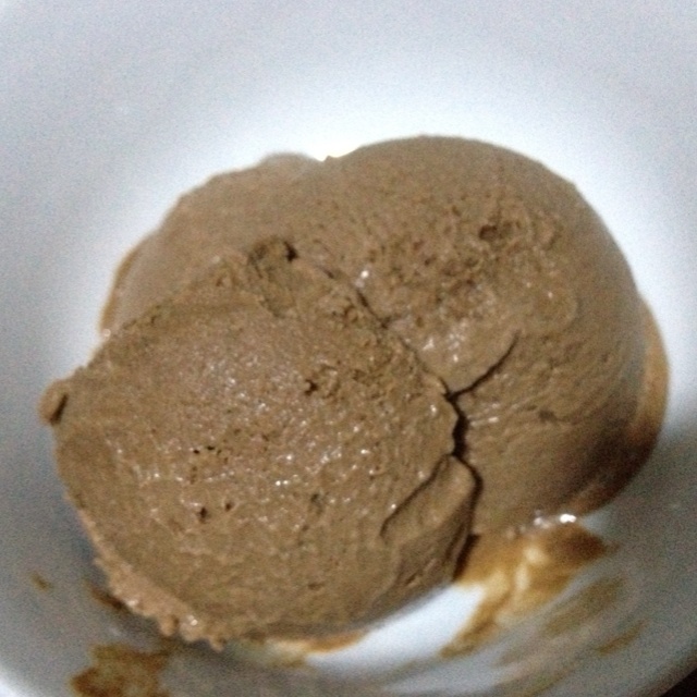 抹茶白巧冰淇淋
