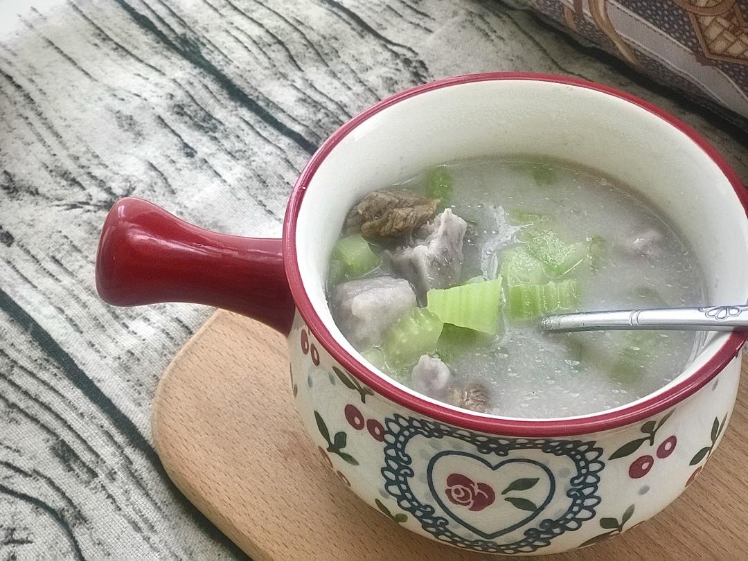 椒盐鲜蔬芋头浓汤