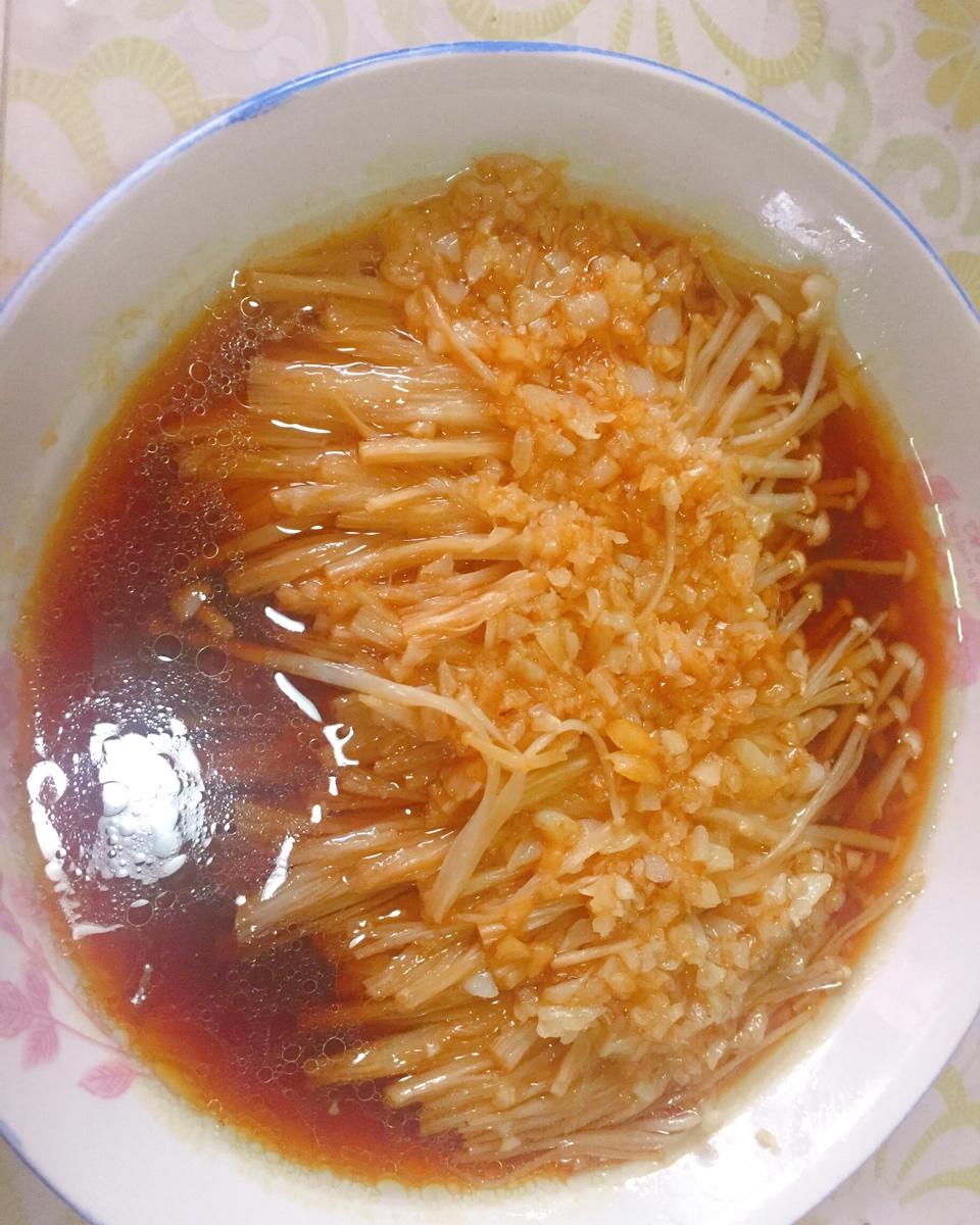 蒜蓉蒸金针菇