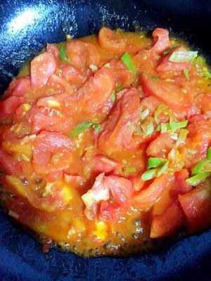 酸甜口味的鸡蛋西红柿的做法 步骤4