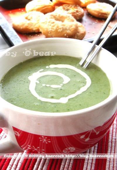 西兰花浓汤的做法