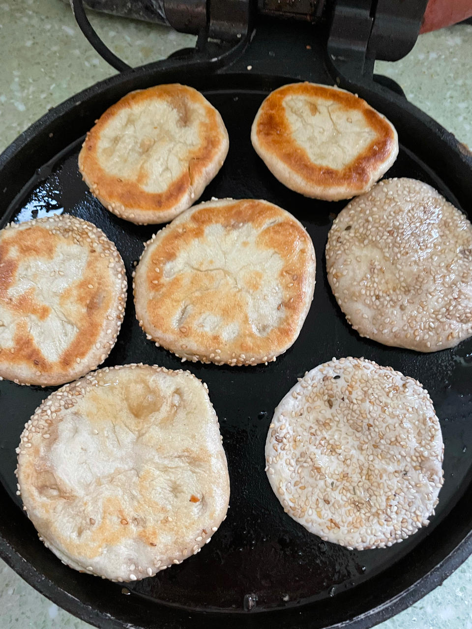 老北京麻酱烧饼 酥香可口 层次分明 附细节视频详解