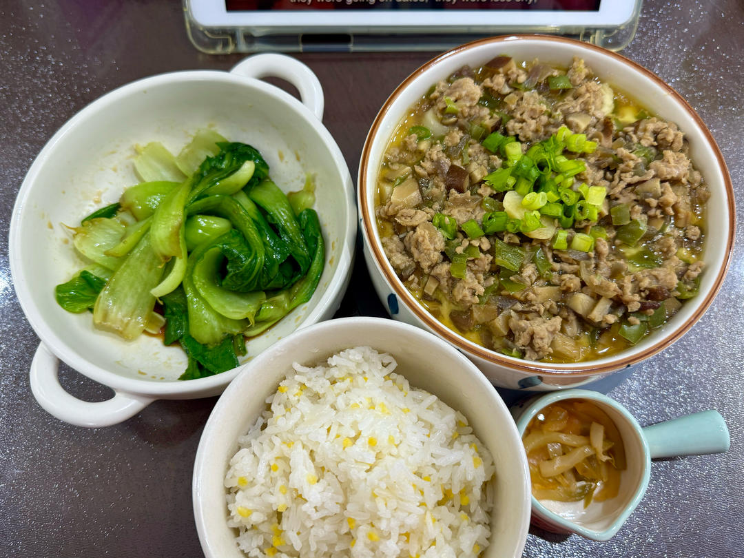 鸡蛋抱豆腐