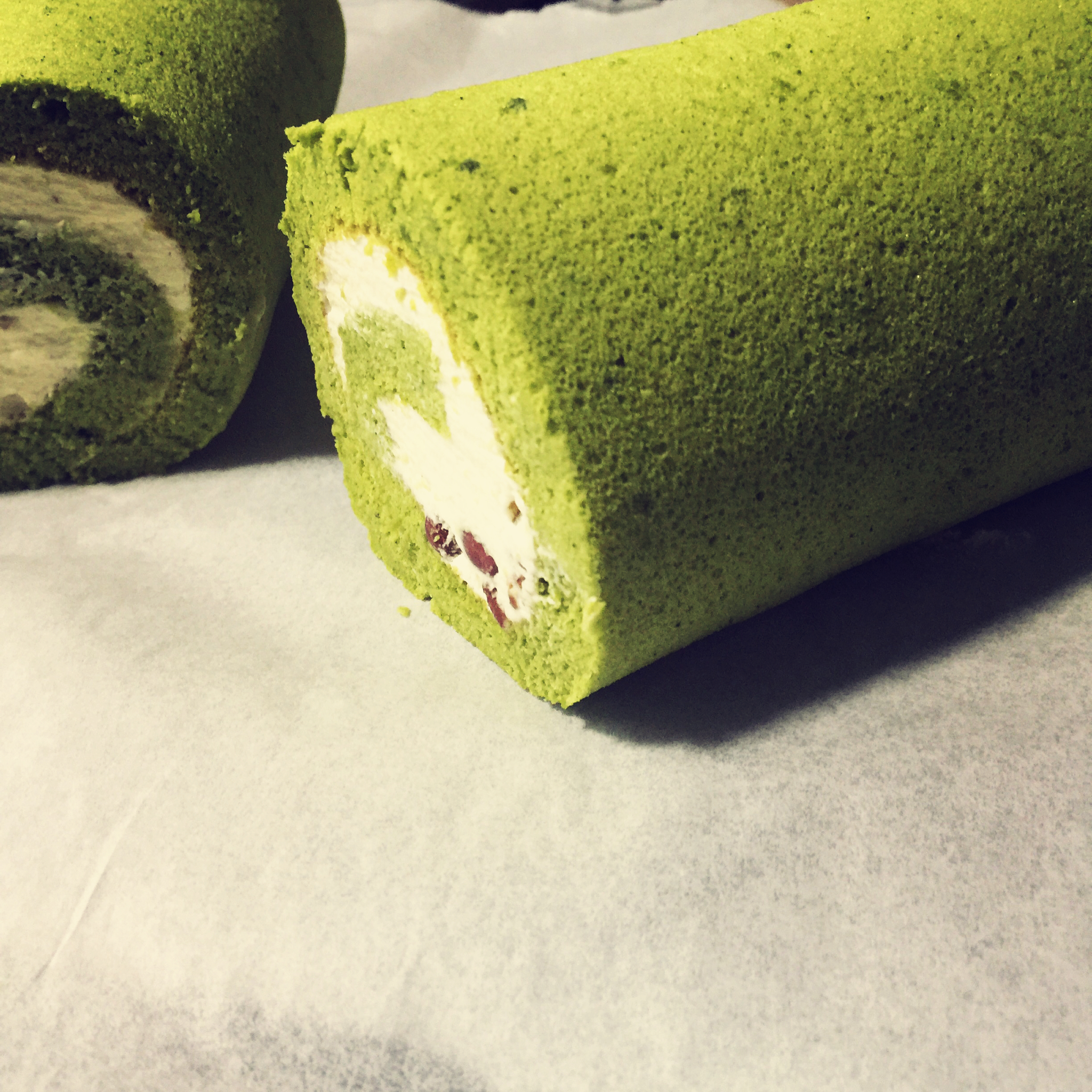 抹茶戚风蛋糕卷