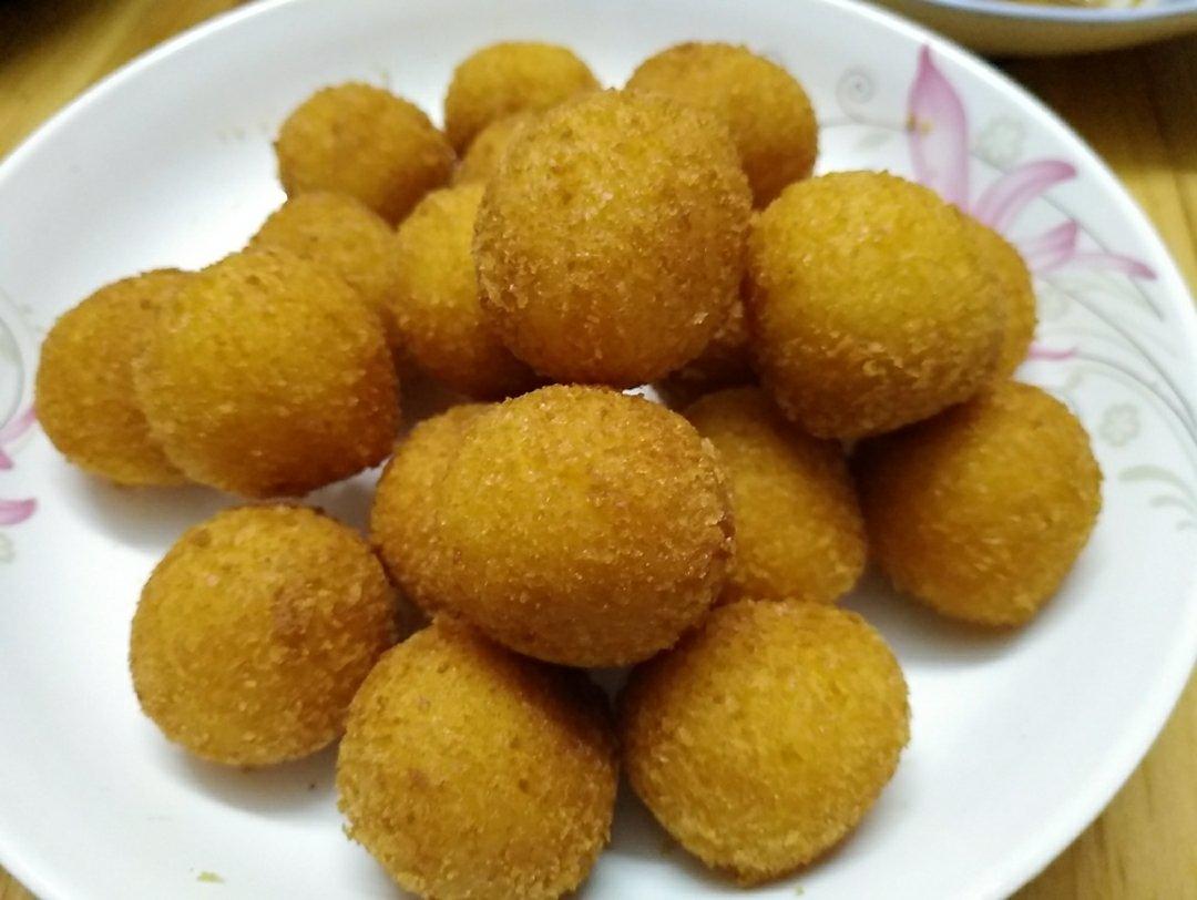 妈妈教炸的红薯丸子