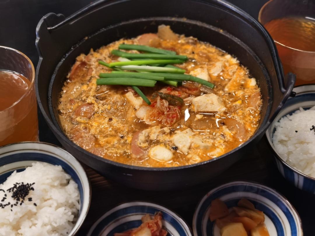韩国大妈亲授— 韩式泡菜豆腐汤
