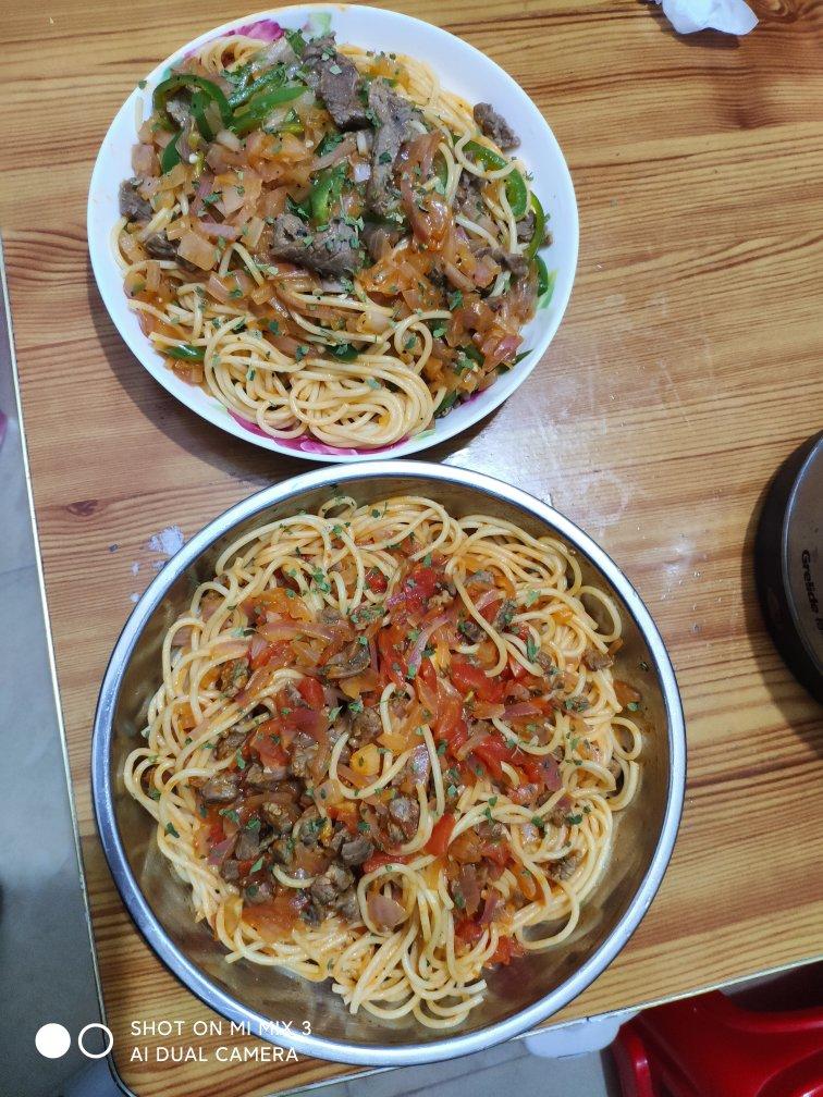 （完胜必胜客的）番茄肉酱意大利面～