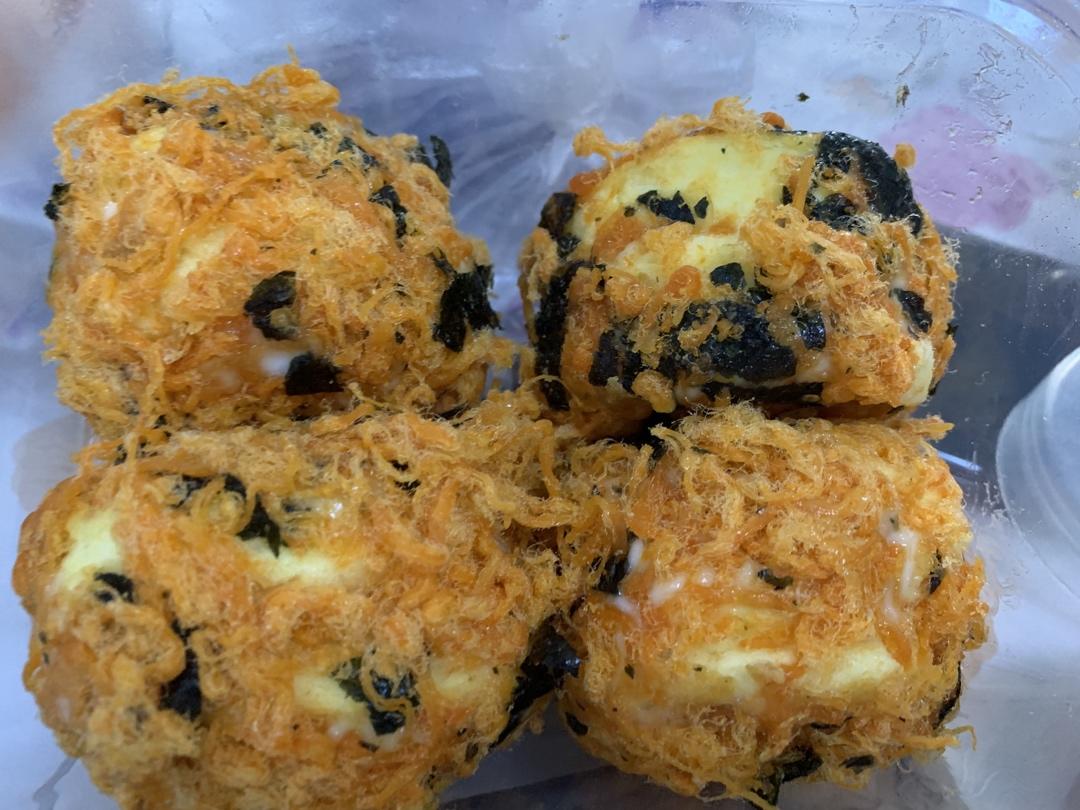 美味海苔肉松小贝