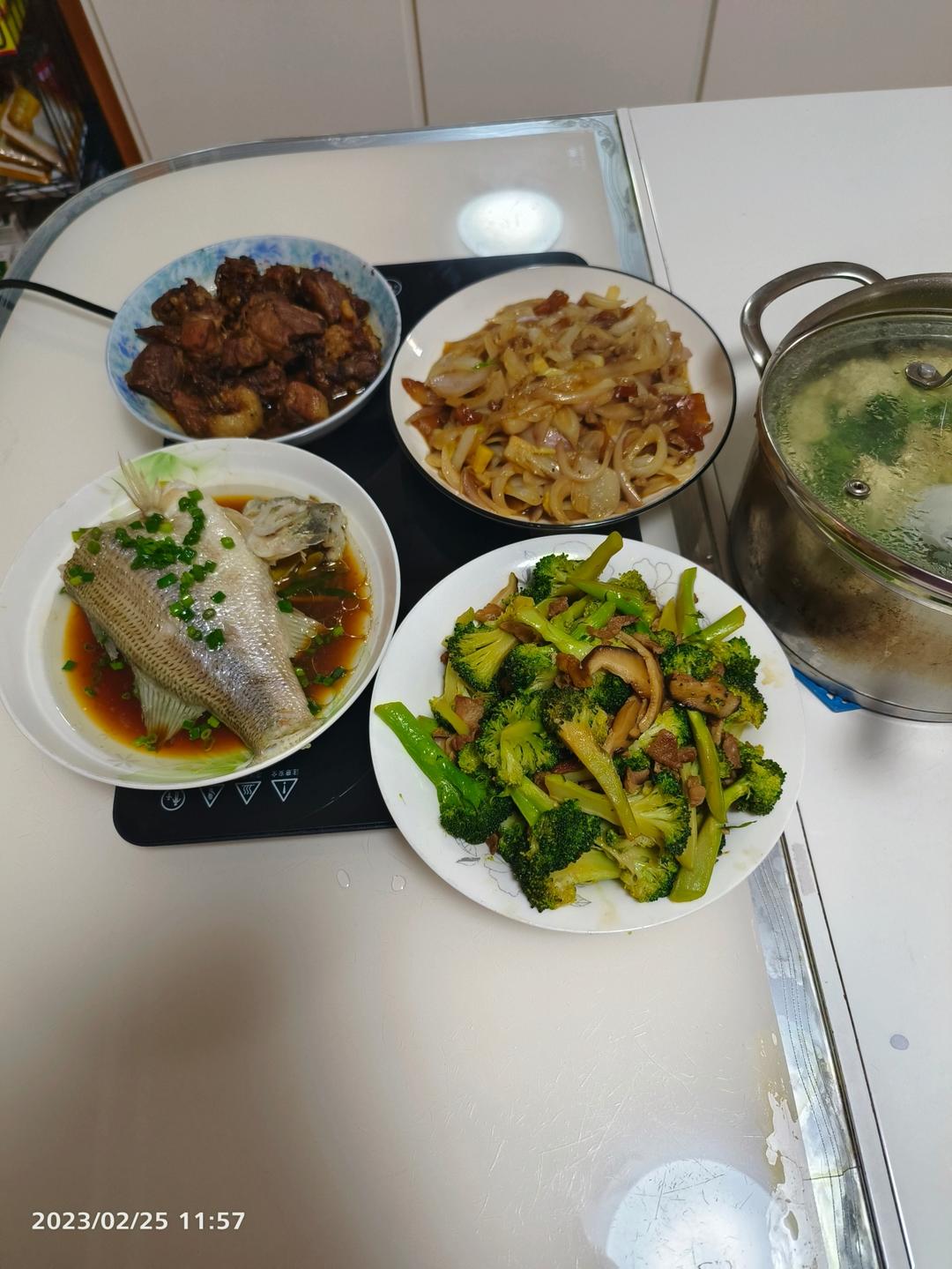 午餐