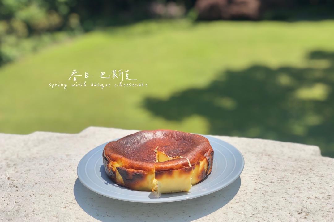 巴斯克式烤芝士蛋糕[超简单][搬运]