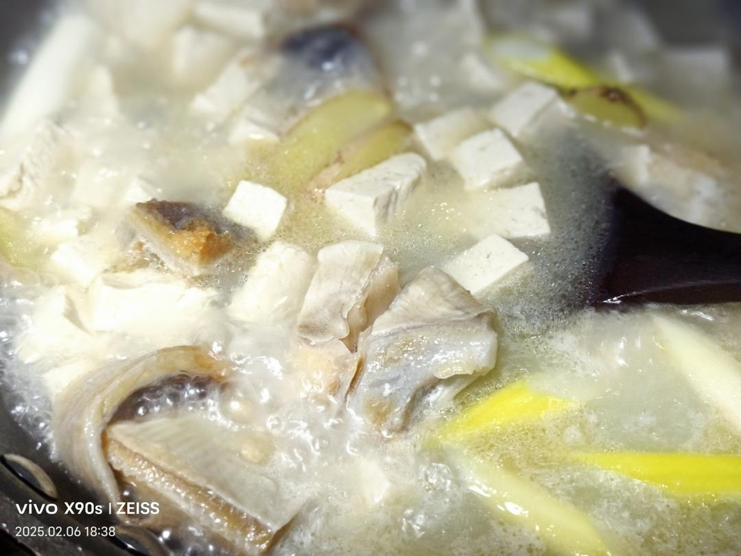 老板鱼炖豆腐（劳子鱼）