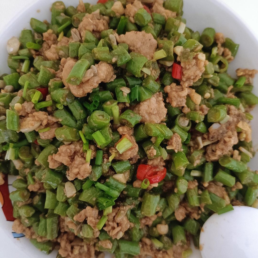 肉沫豆角下饭菜