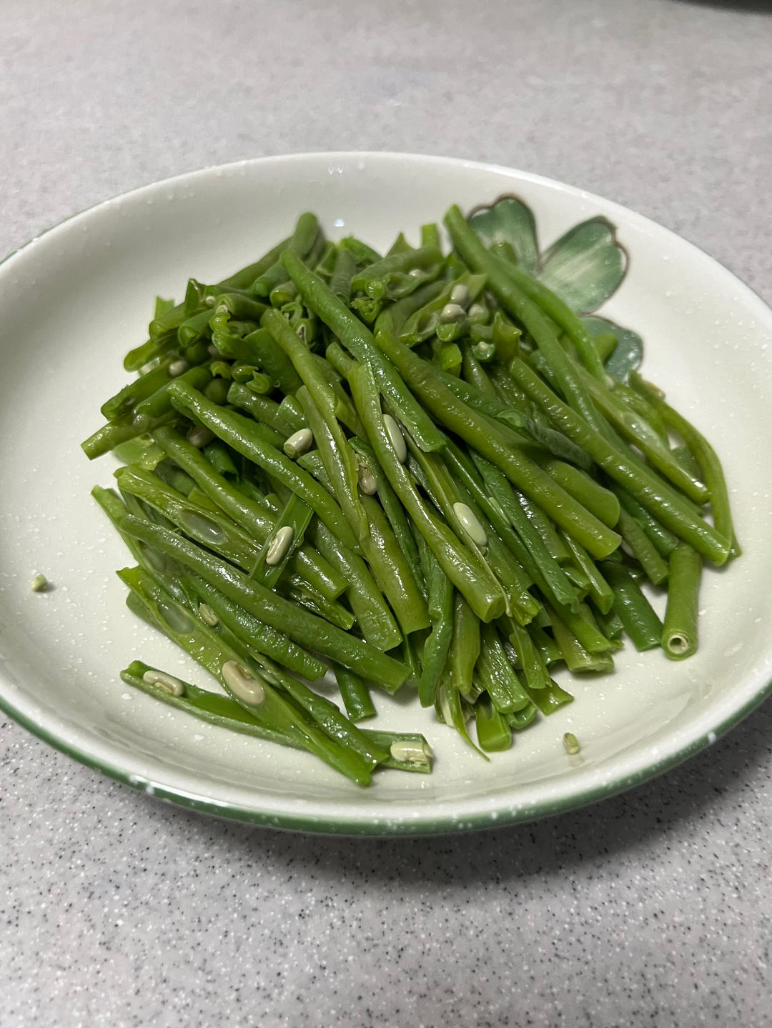 凉拌豆角🥗饭桌上5分钟光盘的秘密神器的做法 步骤4