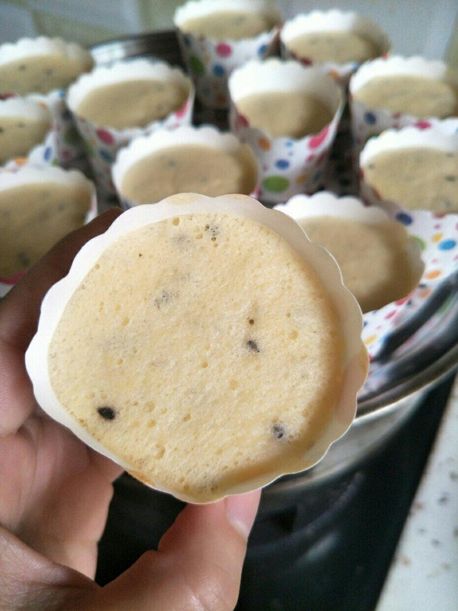 宝宝辅食之纸杯蛋糕-蒸锅