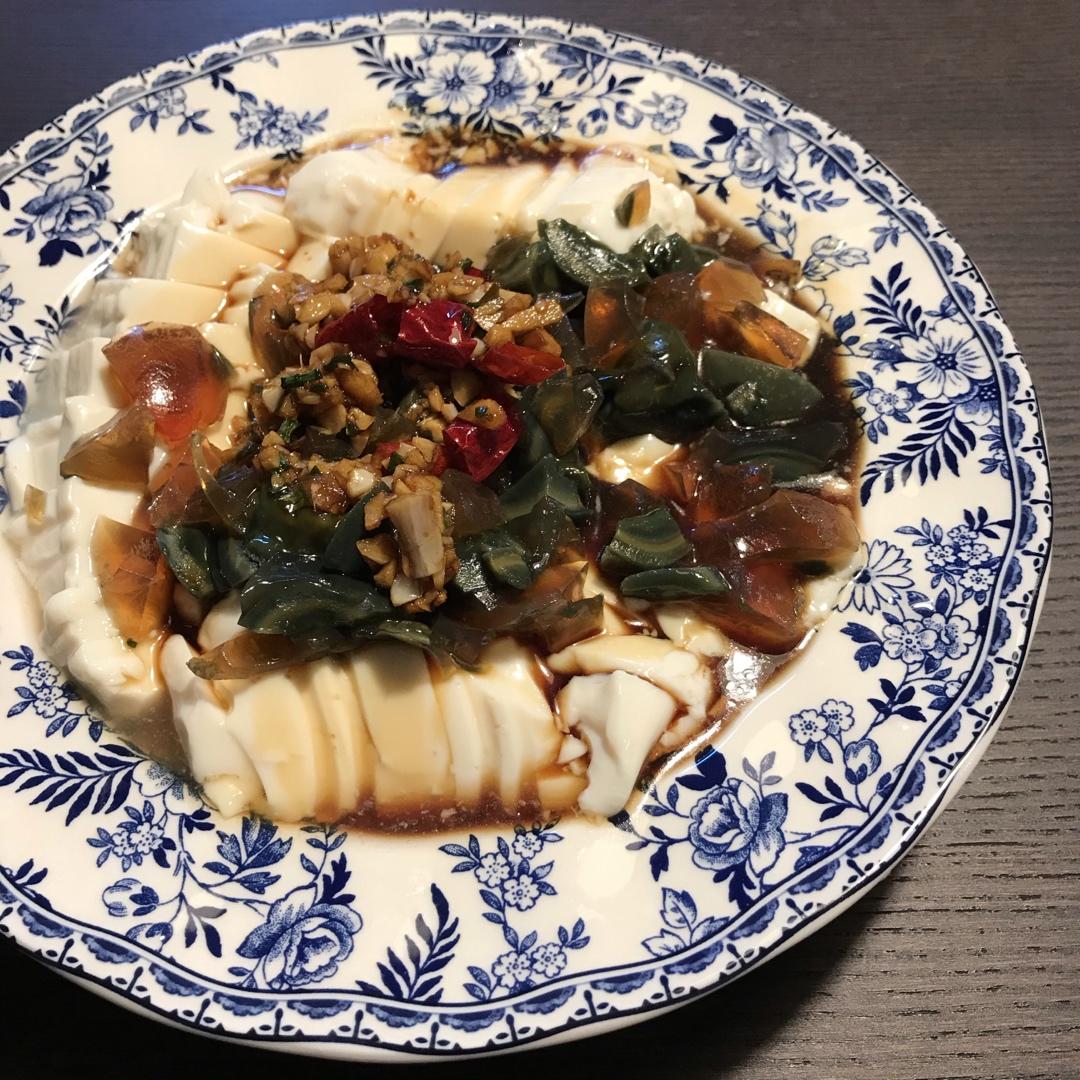 皮蛋拌豆腐（从这道菜说起，如何拌出好吃的凉拌菜）