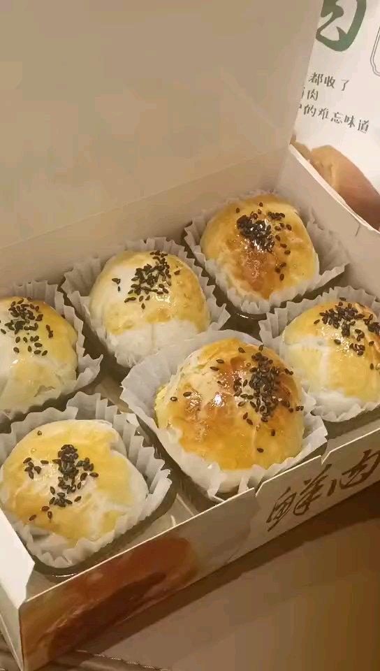 超简单 免揉 酥掉渣的蛋黄酥(超详细附全程视频)不破酥『万能酥皮』